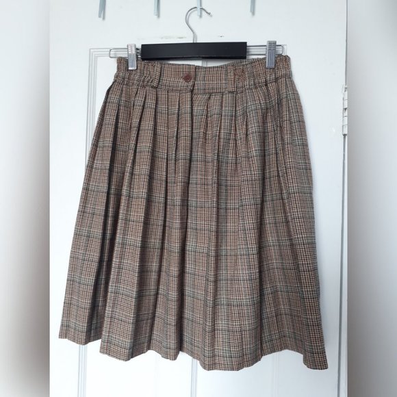 Vintage pleated skirt - Picture 2 of 4